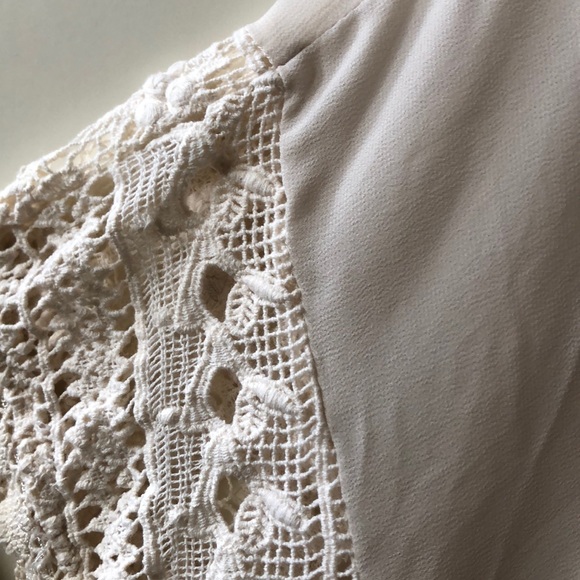 Cream Boho blouse from stitch fix- sz S - Picture 2 of 3